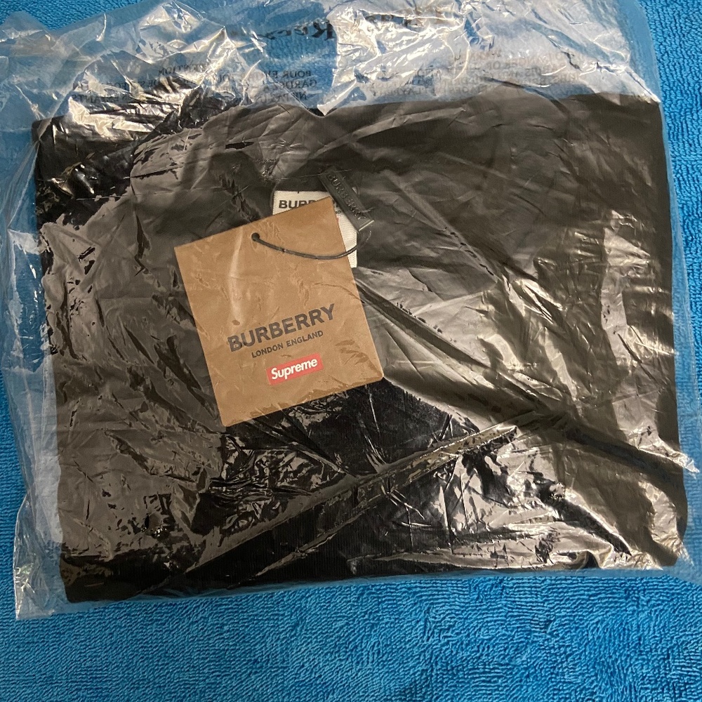 Supreme x Burberry